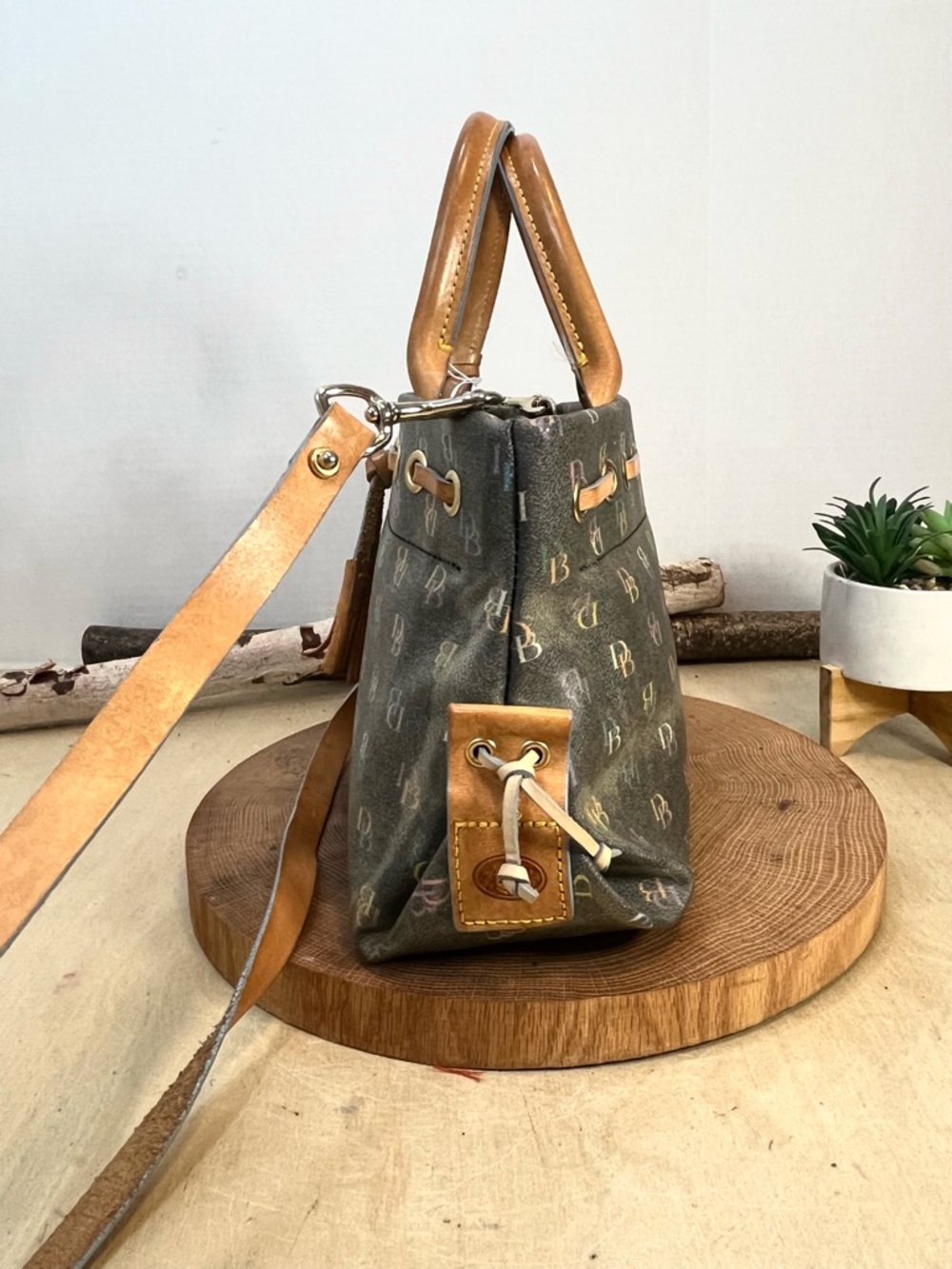 Vintage Dooney & Bourke All Weather Leather Satchel Brown Tan Brass Duck Fob - Picture 8 of 16